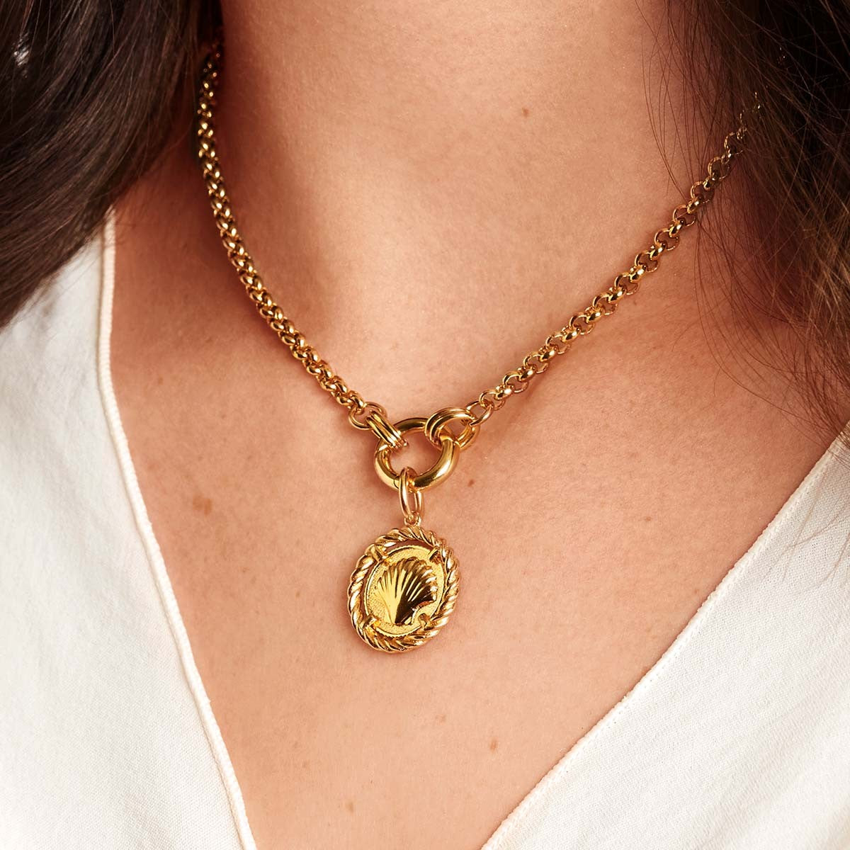 Shelly Necklace