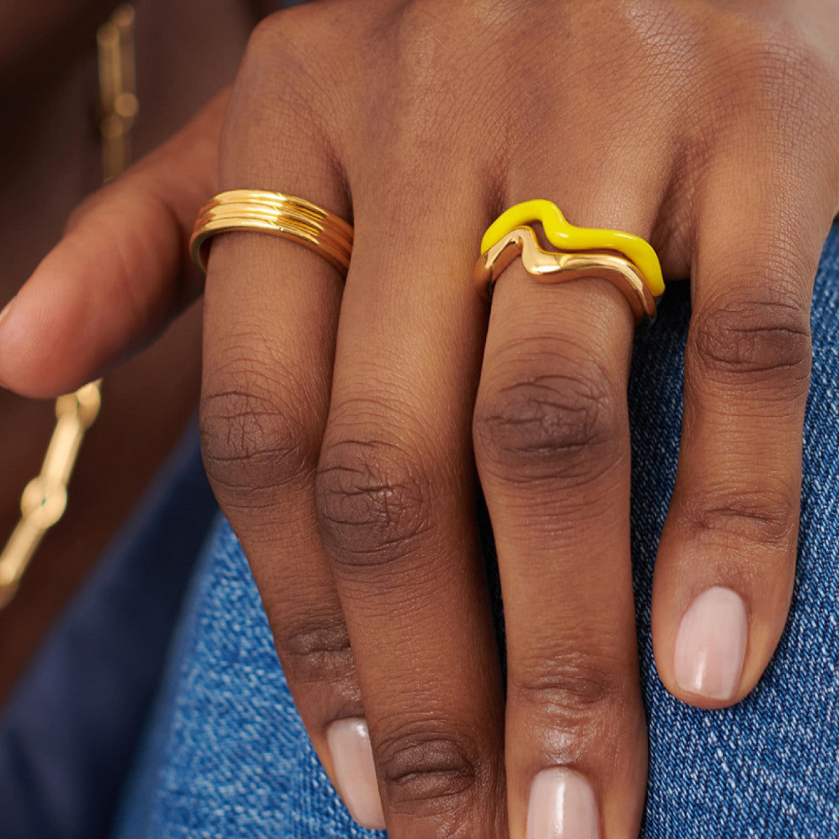 Squiggle Double Ring Yellow