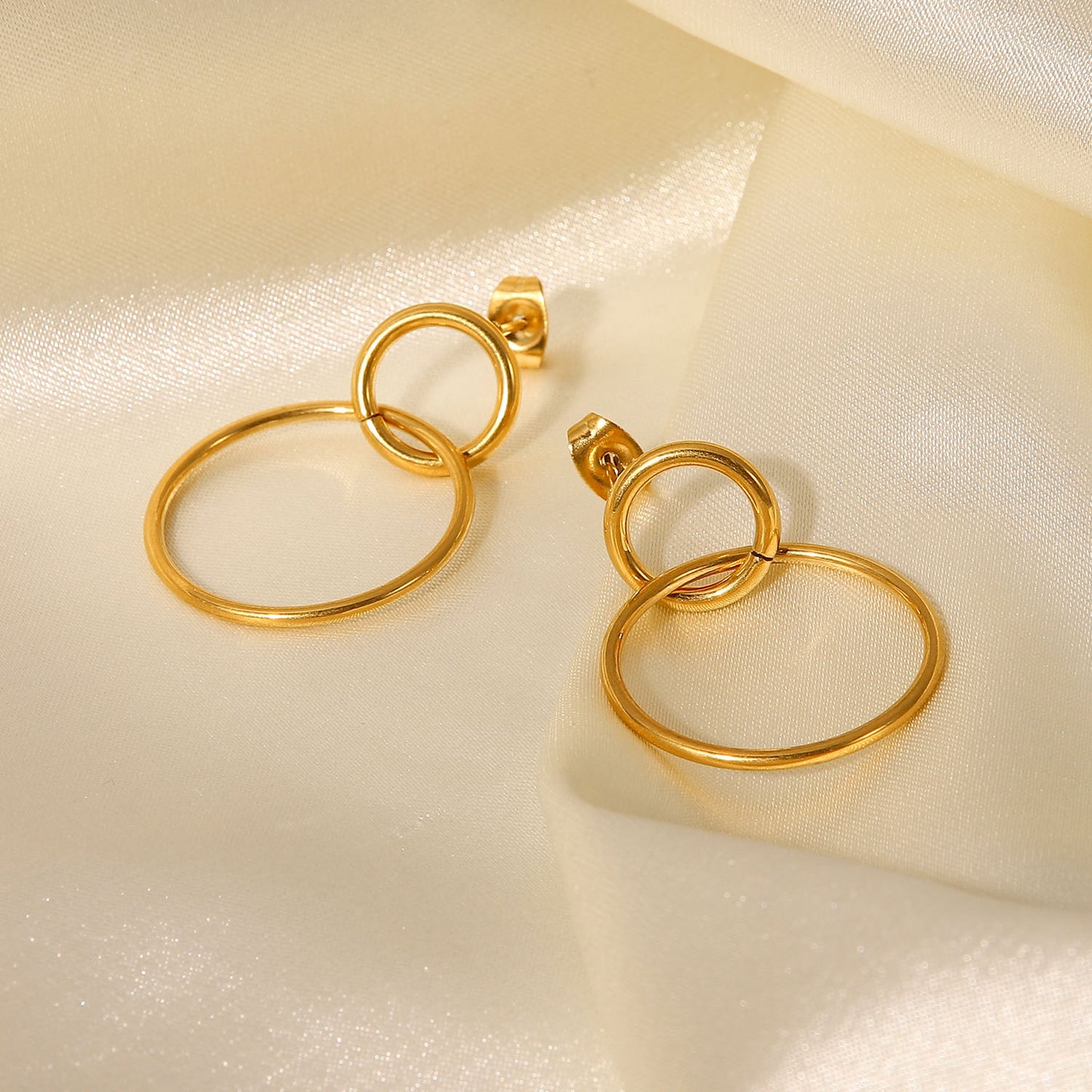 Circle Link Hoop Earrings
