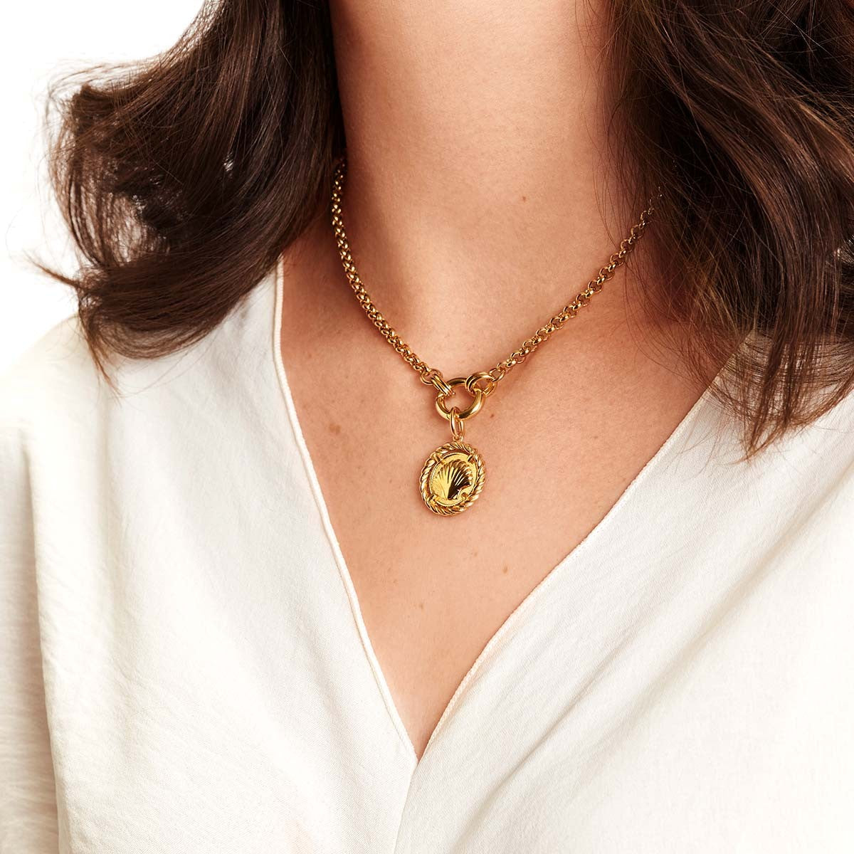 Shelly Necklace