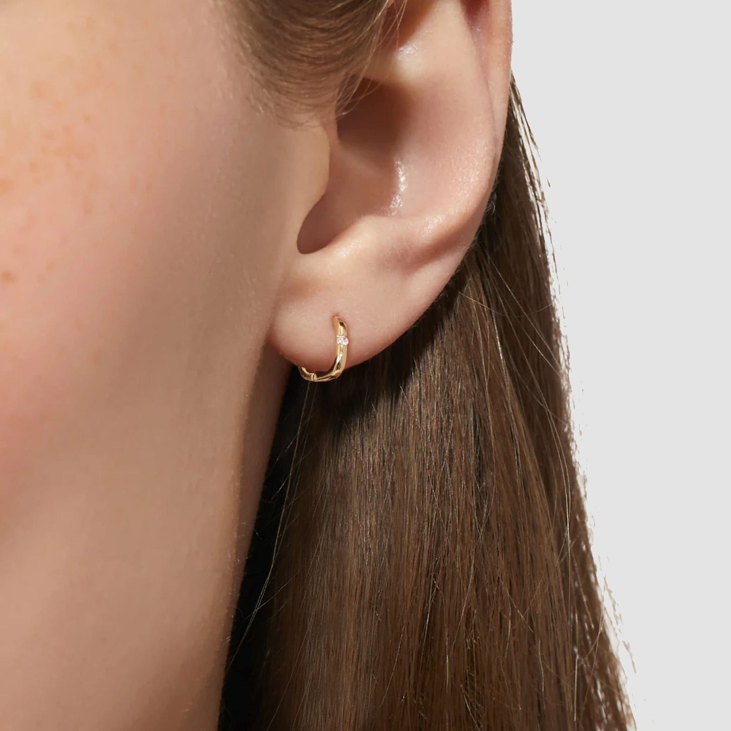 18K Gold Square Huggie Earrings