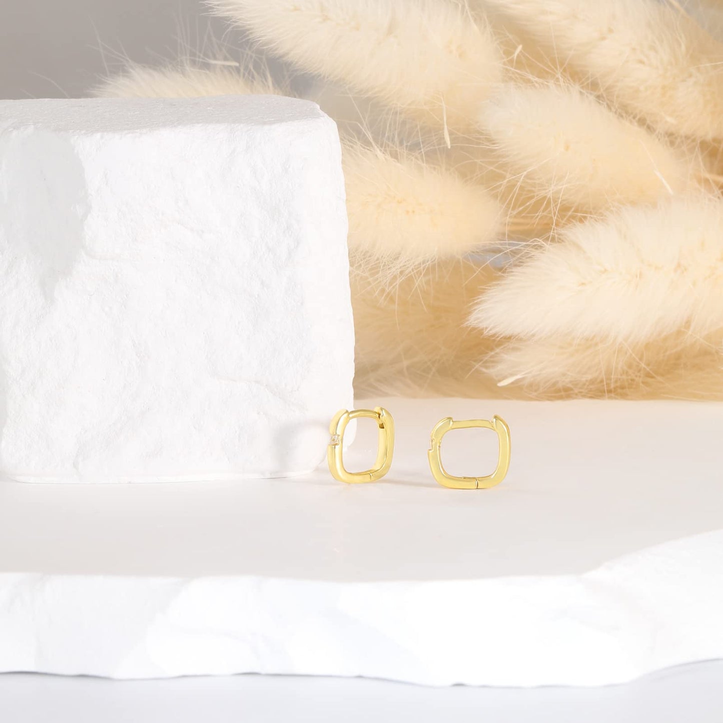 18K Gold Square Huggie Earrings