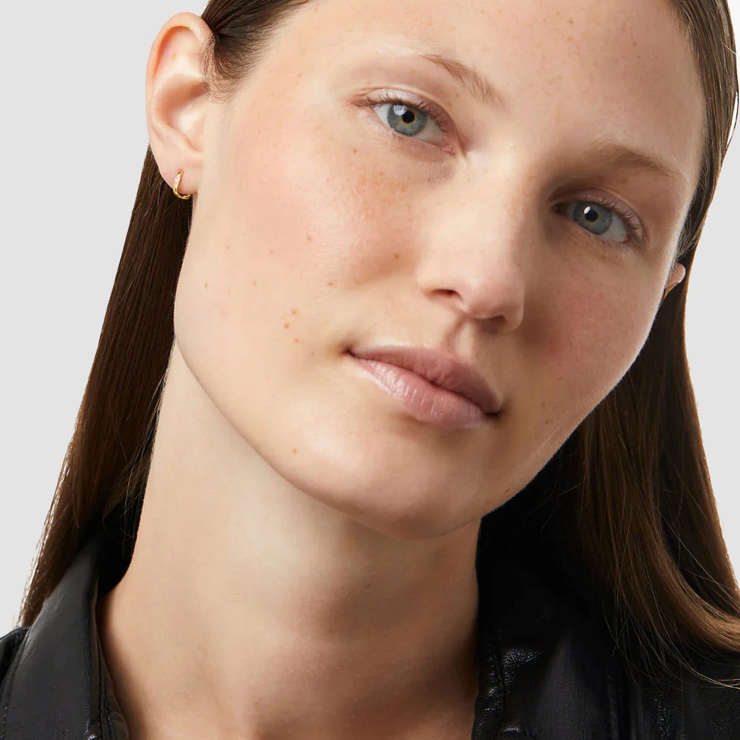 18K Gold Square Huggie Earrings