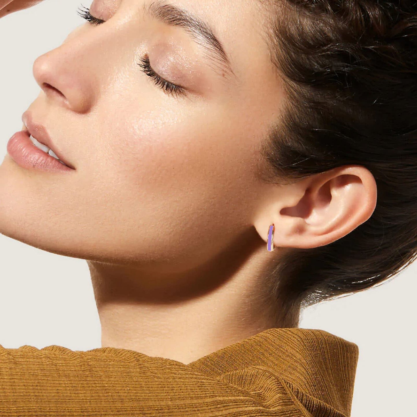 18K Gold Purple Enamel Huggie Hoop Earrings