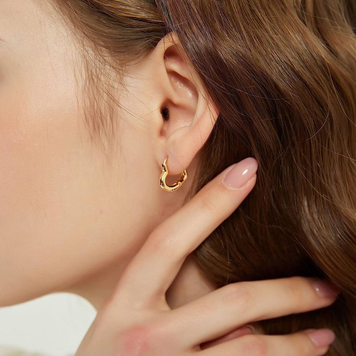 18K Gold Heart Chunky Hoop Earrings