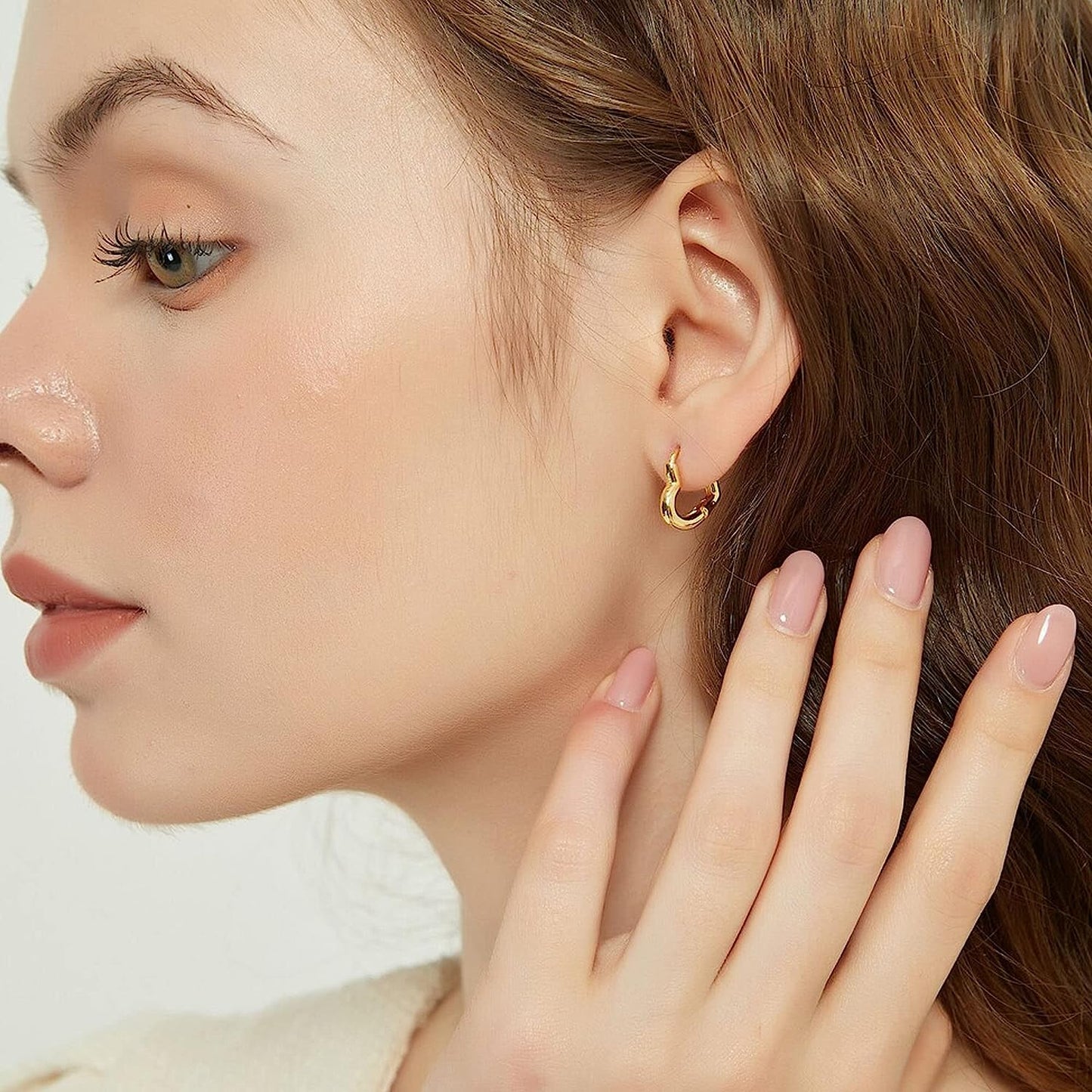 18K Gold Heart Chunky Hoop Earrings