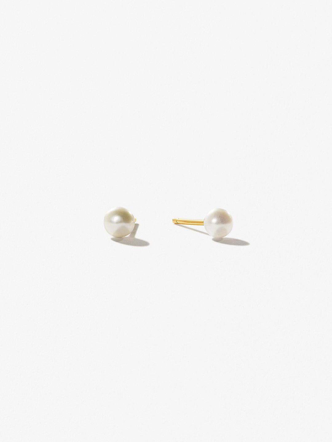 Pearl Studs Earrings