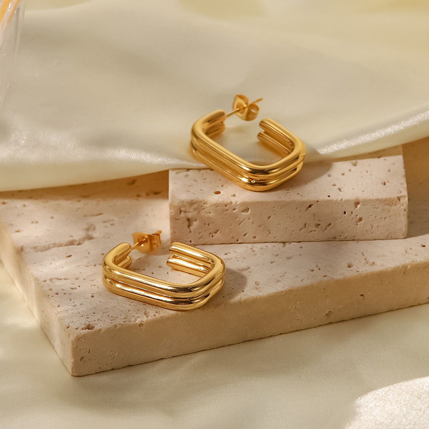 Open U-Shape Hoop Earrings